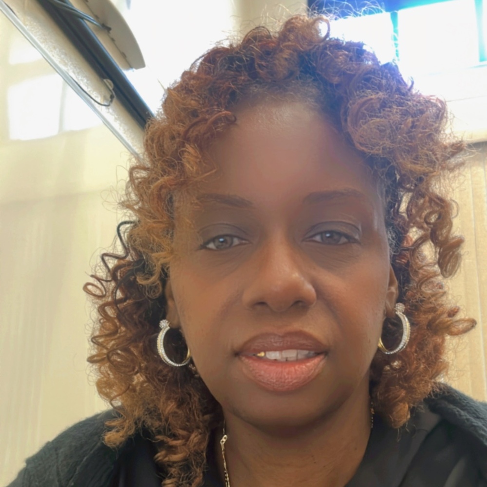 Meet your Posher, Laveta